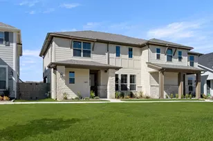 1421 Laurel Ln, Argyle, TX 76226 - Photo 2