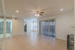 2728 Copper Creek Dr, Arlington, TX 76006 - Photo 4