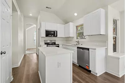 2033 Piedmont Drive, Lewisville, TX 75067 - Photo 10