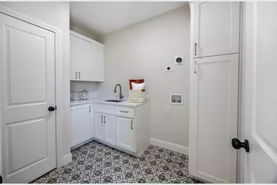 1321 E Magnolia Avenue, Fort Worth, TX 76104 - Photo 26