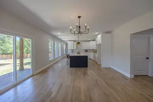 1321 E Magnolia Ave, Fort Worth, TX 76104 - Photo 12
