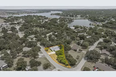 1005 Spanish Trail Drive, Granbury, TX 76048 - Photo 26