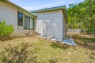 1005 Spanish Trail Dr, Granbury, TX 76048 - Photo 20
