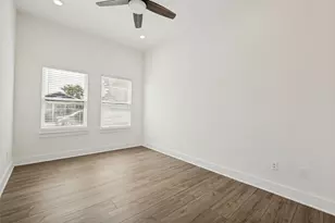 4503 Frank St, Dallas, TX 75210 - Photo 8