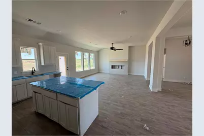 145 Legends Way, Bridgeport, TX 76246 - Photo 4