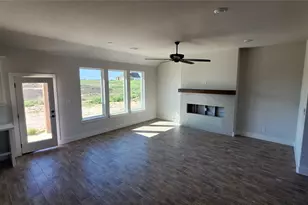 145 Legends Wy, Bridgeport, TX 76246 - Photo 8
