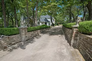 801 Helen St, Keller, TX 76248 - Photo 4