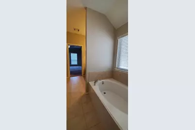 929 Lake Woodland Drive, Little Elm, TX 75068 - Photo 14