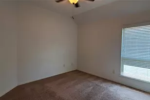 929 Lake Woodland Dr, Little Elm, TX 75068 - Photo 8