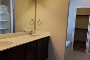 929 Lake Woodland Dr, Little Elm, TX 75068 - Photo 12