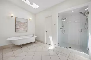 4110 Shady Hill Dr, Dallas, TX 75229 - Photo 10