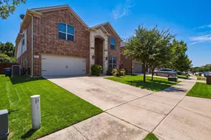 2364 Ranchview Dr, Little Elm, TX 75068 - Photo 2