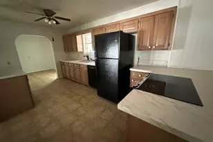 305 Butler St, Arp, TX 75750 - Photo 10