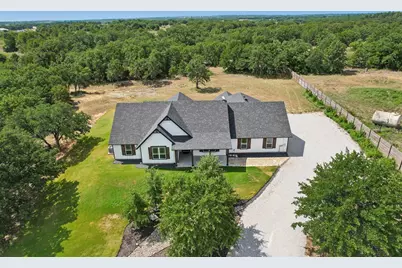 165 Rolling Bend Road, Alvord, TX 76225 - Photo 1
