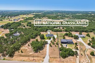 165 Rolling Bnd Rd, Alvord, TX 76225 - Photo 2