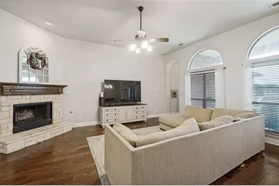 7239 Cana, Grand Prairie, TX 75054 - Photo 8
