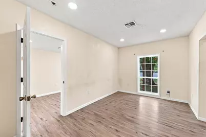 1126 W 7th Street, McGregor, TX 76657 - Photo 10