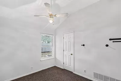 812 Brittany Drive, Denton, TX 76209 - Photo 16