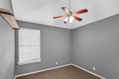 812 Brittany Drive, Denton, TX 76209 - Photo 14