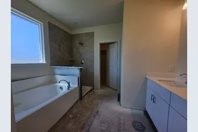 3006 Leopard Lane, Ennis, TX 75119 - Photo 12