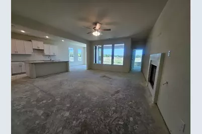 3006 Leopard Lane, Ennis, TX 75119 - Photo 8