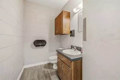 107 Fannin Street, Millsap, TX 76066 - Photo 10