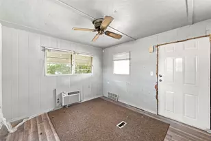 413 S Brazos St, Whitney, TX 76692 - Photo 14
