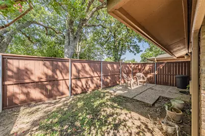 23 Park Lane, Bedford, TX 76021 - Photo 32
