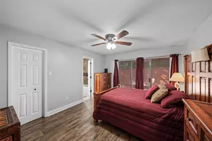 23 Park Ln, Bedford, TX 76021 - Photo 24