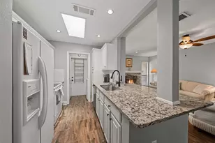 23 Park Ln, Bedford, TX 76021 - Photo 12