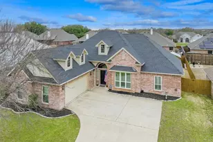 205 Wayne Dr, Aledo, TX 76008 - Photo 2