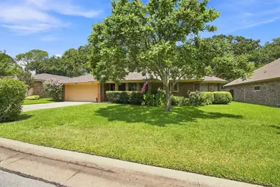 3509 Tomlinson Court, Arlington, TX 76017 - Photo 4