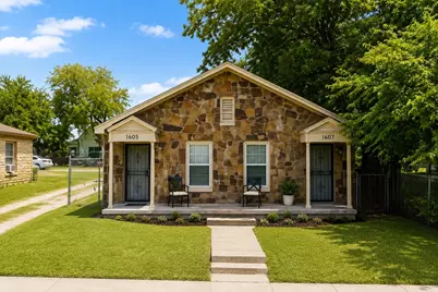 1605 E Hattie Street, Fort Worth, TX 76104 - Photo 1