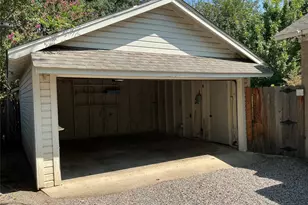 1818 Maplewood Ave, Corsicana, TX 75110 - Photo 18