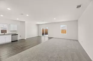 10308 Holy Cross Ln, Fort Worth, TX 76036 - Photo 6