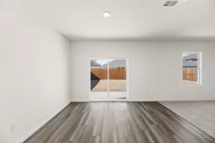 10308 Holy Cross Ln, Fort Worth, TX 76036 - Photo 12