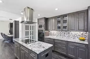 408 Arcadia St, Hurst, TX 76053 - Photo 12