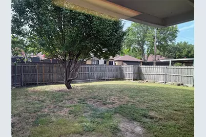 206 E Ridgegate Drive, Garland, TX 75040 - Photo 16