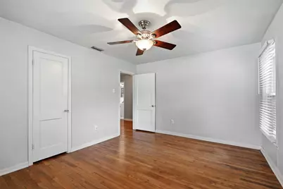 3412 Brady Avenue, Fort Worth, TX 76109 - Photo 16