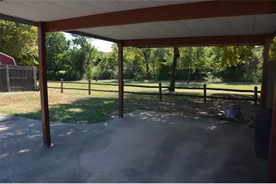 216 E Denton Drive, Euless, TX 76039 - Photo 8