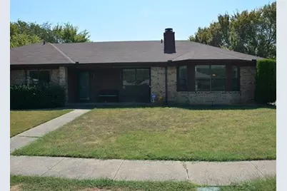 216 E Denton Drive, Euless, TX 76039 - Photo 1