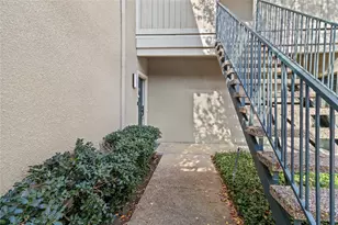 8601 Park Ln, Dallas, TX 75231 - Photo 18