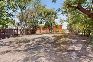 2609 Avenue G, Fort Worth, TX 76105 - Photo 34