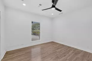 2609 Avenue G, Fort Worth, TX 76105 - Photo 6