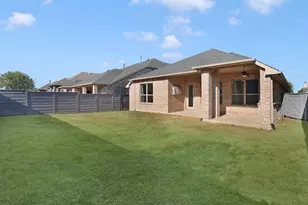 7017 Green Field St, Aubrey, TX 76227 - Photo 28