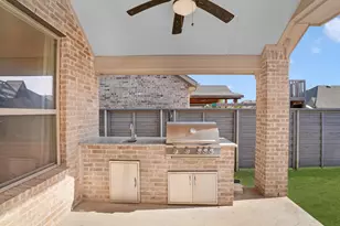 7017 Green Field St, Aubrey, TX 76227 - Photo 26