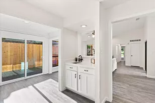 2945 Allister St, Dallas, TX 75229 - Photo 10