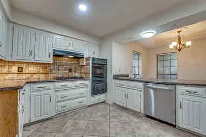 917 Meadowgate Drive, Garland, TX 75040 - Photo 10