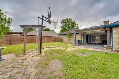 917 Meadowgate Drive, Garland, TX 75040 - Photo 26