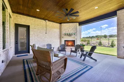 1124 Aviara Court, Granbury, TX 76048 - Photo 32